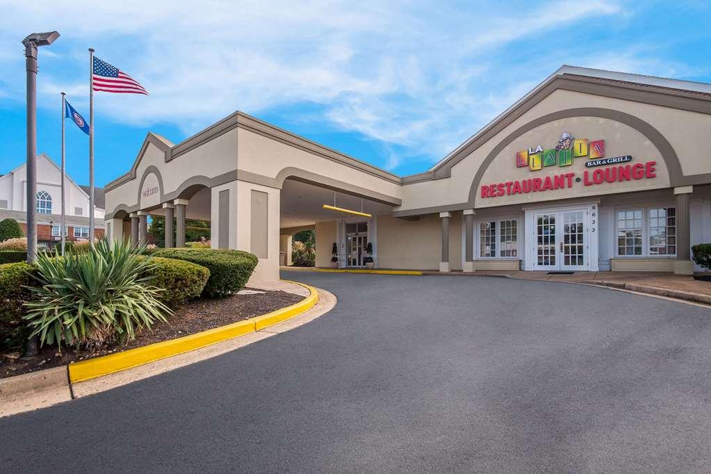 Clarion Inn Falls Church-Arlington Kültér fotó