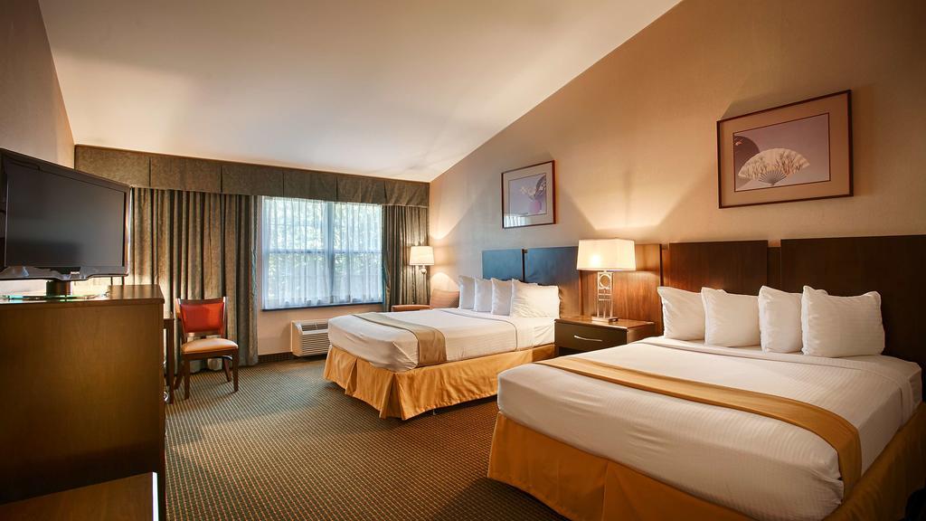 Clarion Inn Falls Church-Arlington Kültér fotó