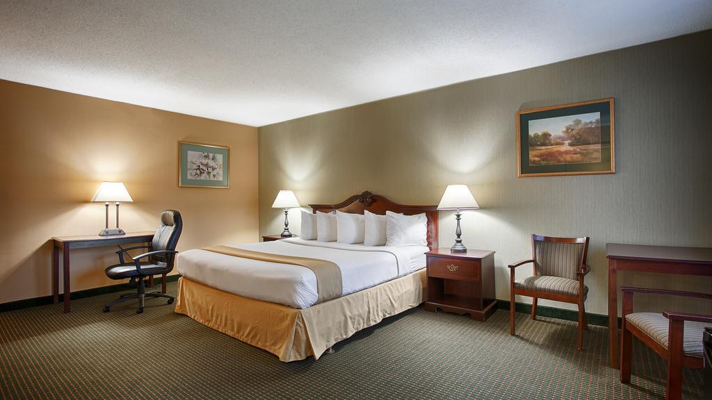 Clarion Inn Falls Church-Arlington Kültér fotó