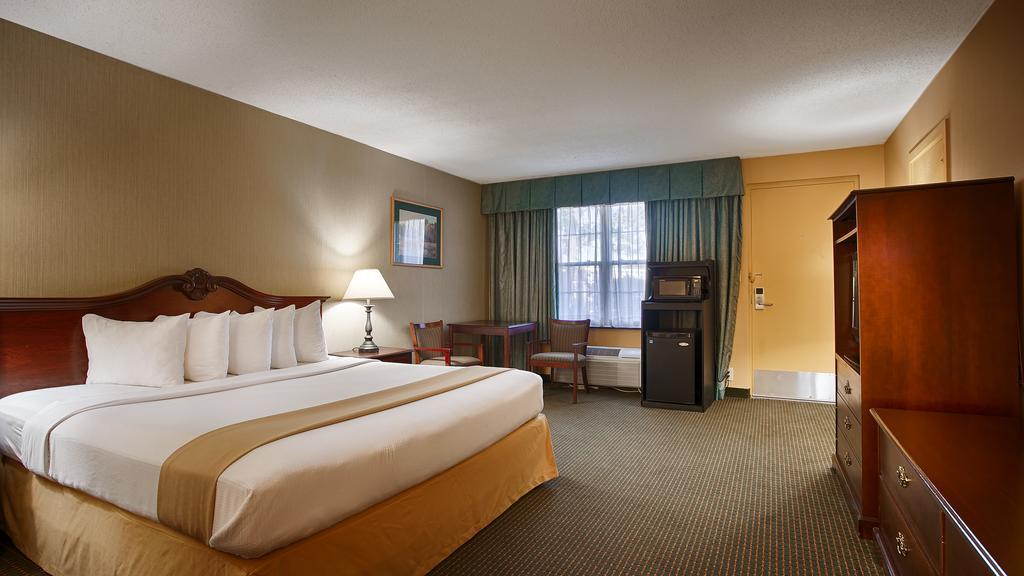 Clarion Inn Falls Church-Arlington Kültér fotó