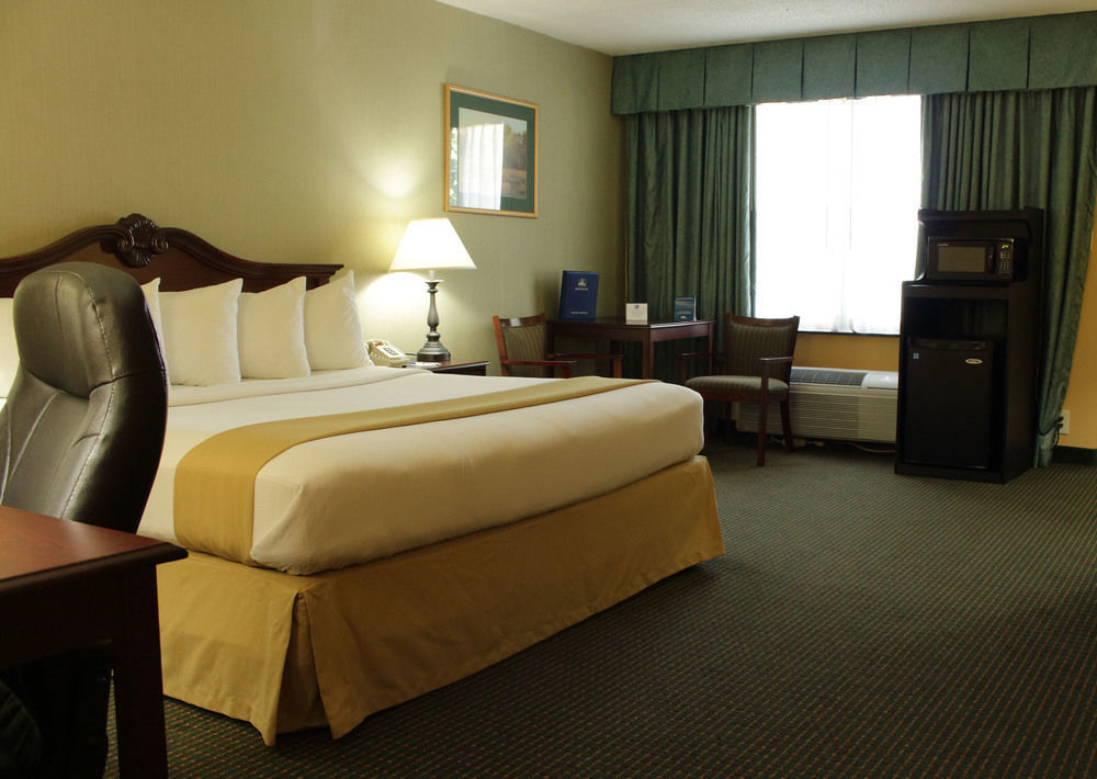 Clarion Inn Falls Church-Arlington Kültér fotó