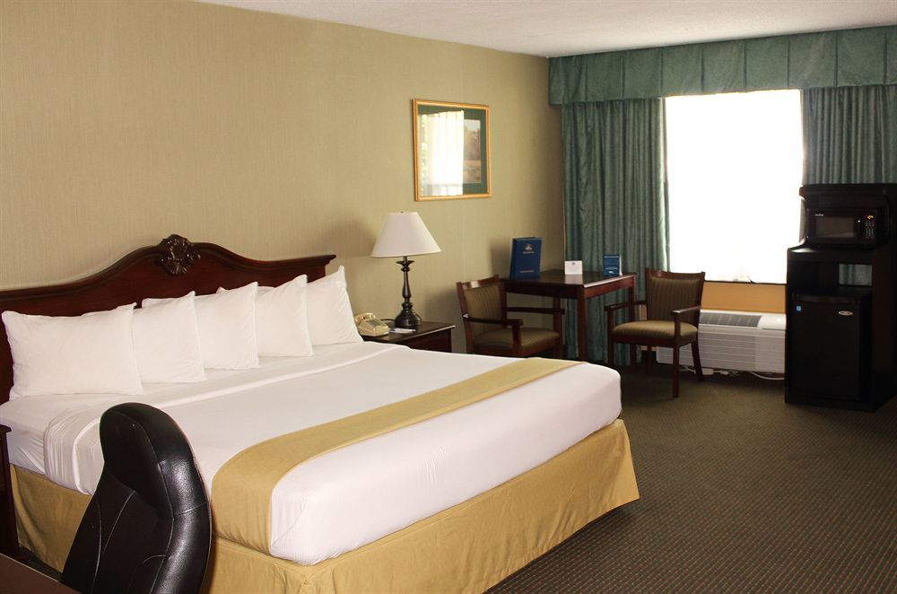 Clarion Inn Falls Church-Arlington Kültér fotó