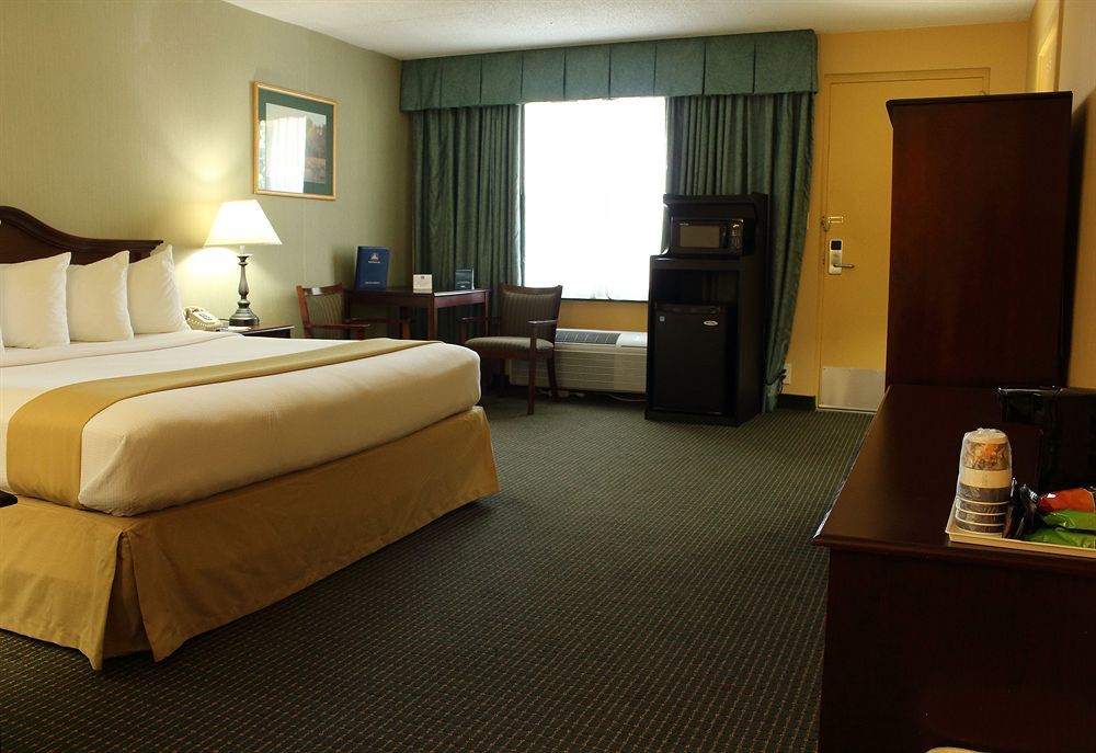 Clarion Inn Falls Church-Arlington Kültér fotó