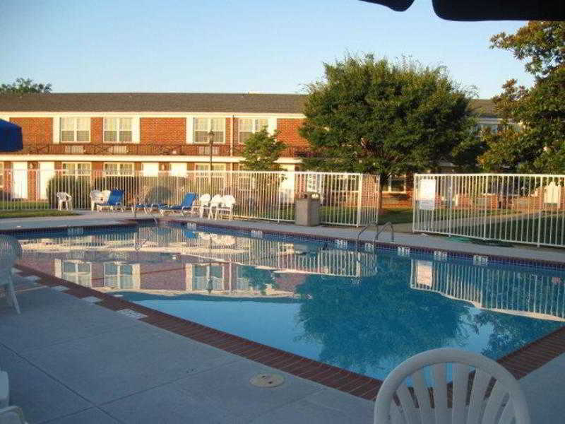 Clarion Inn Falls Church-Arlington Kültér fotó